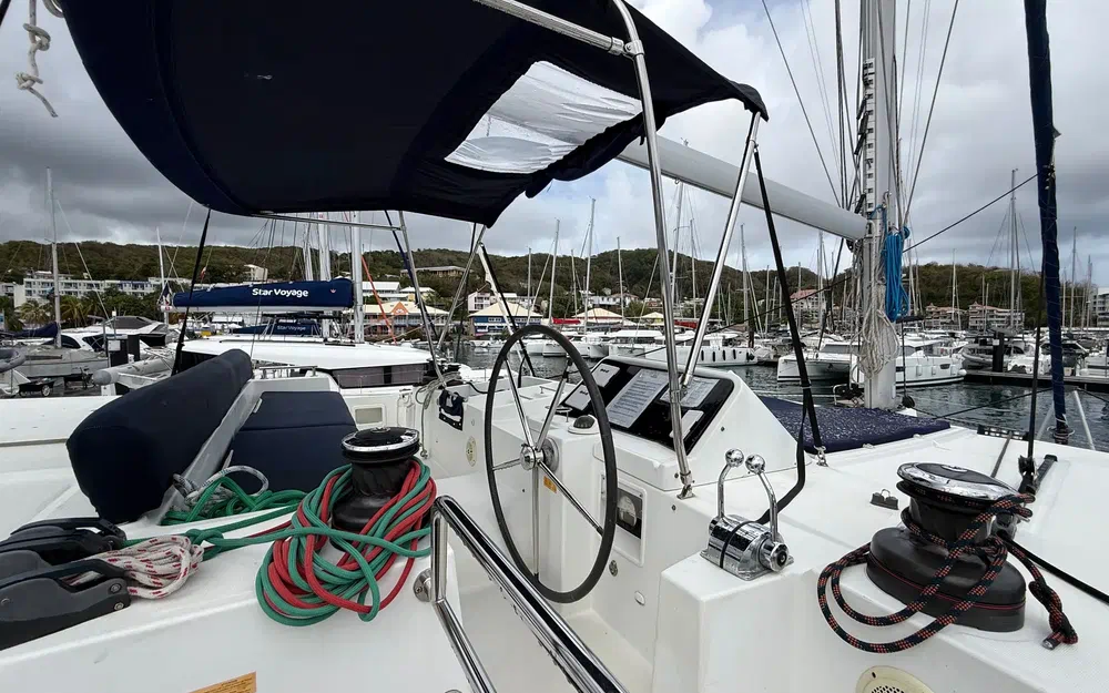 slider 18 Lagoon 450