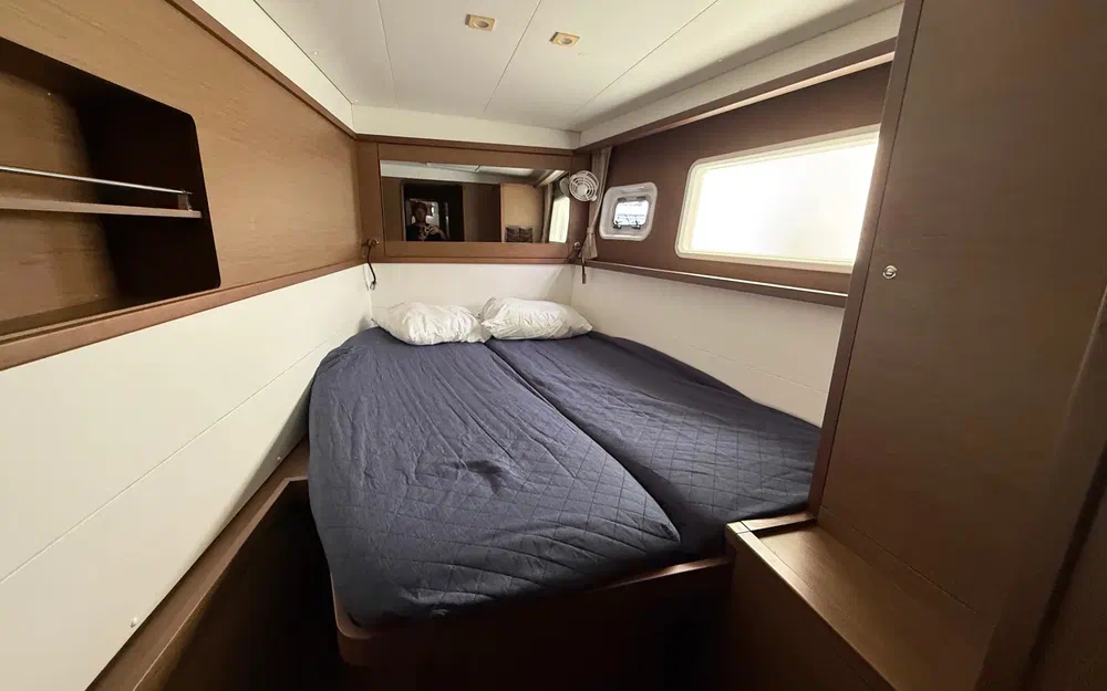 slider 24 Lagoon 450