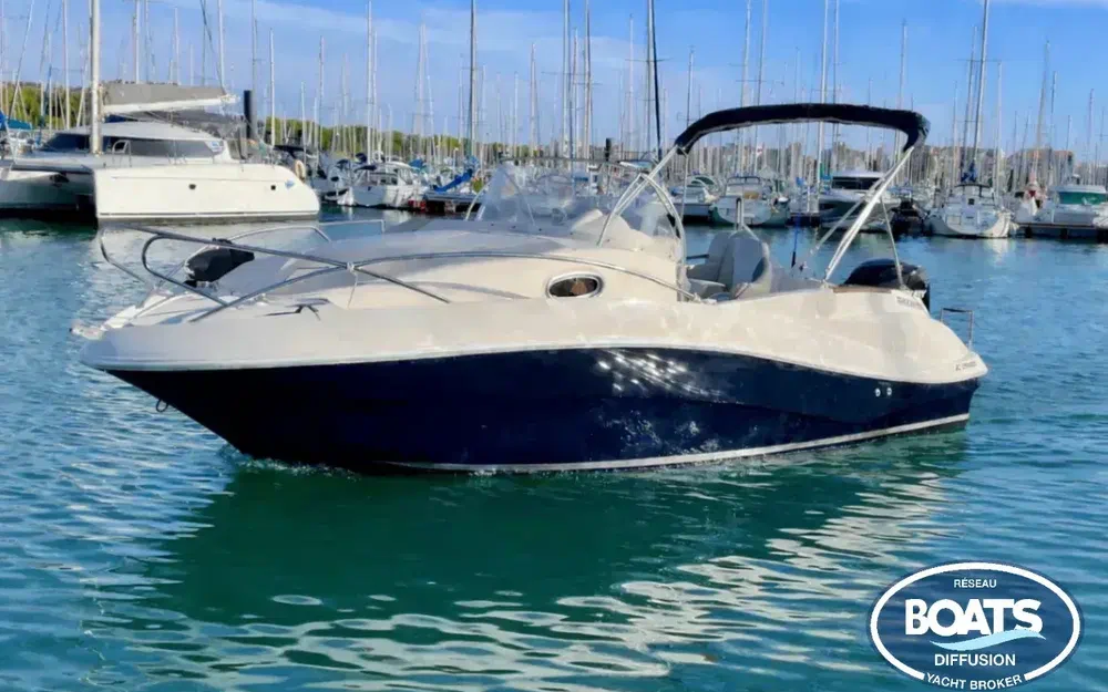 slider 0 Quicksilver 635 WA Commander