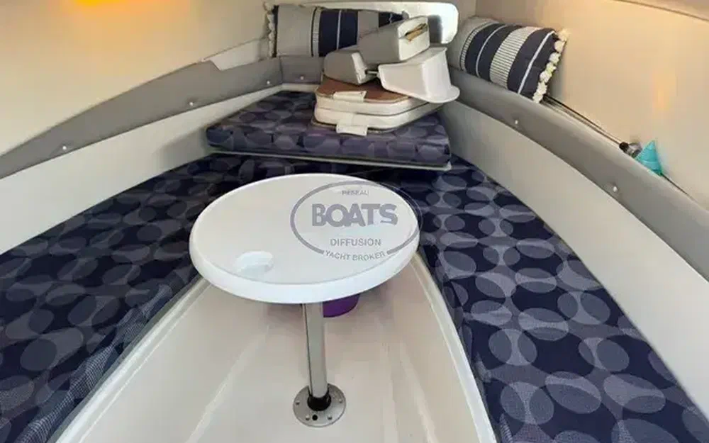 slider 6 Quicksilver 635 WA Commander