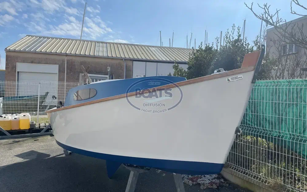 slider 4 Marine Compositi Gazelle