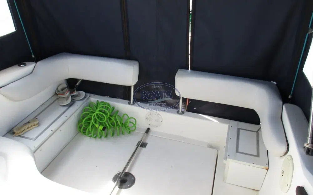 slider 7 Sea Ray 230