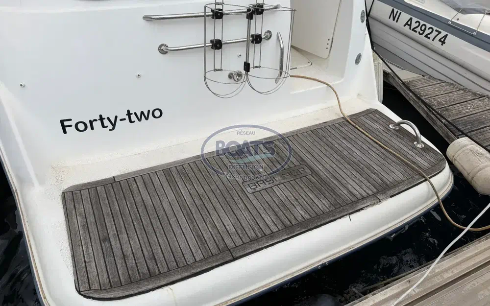 slider 5 Bayliner Ciera 245