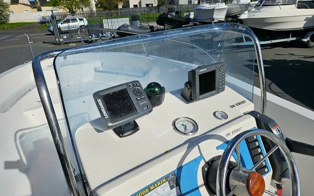 slider 10 Aquamar Aquafish 550