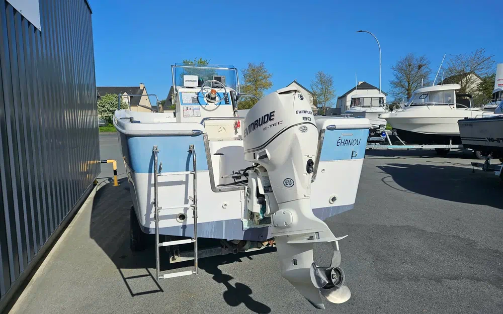 slider 19 Aquamar Aquafish 550