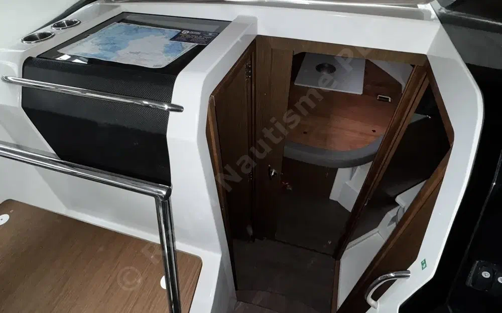 slider 12 Jeanneau Merry Fisher 895