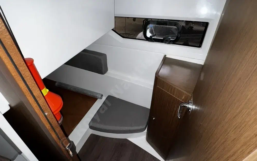 slider 15 Jeanneau Merry Fisher 895