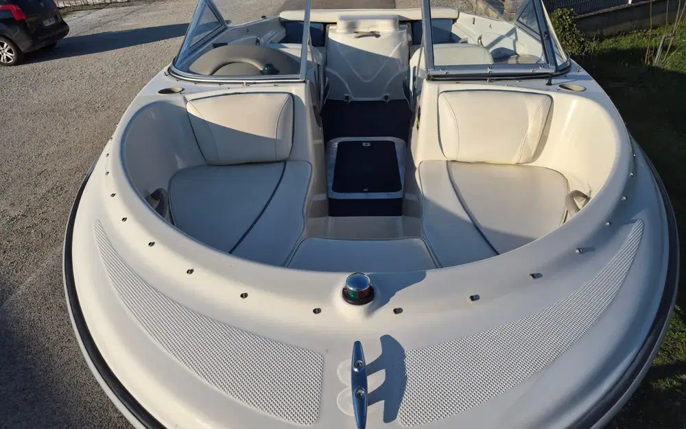 slider 2 Bayliner 1850 Capri Bowrider