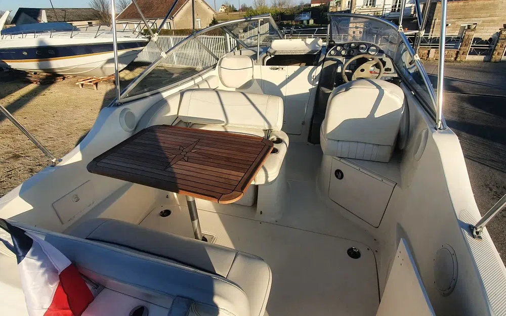 slider 3 Bayliner 245