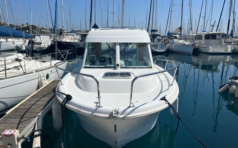 slider 1 Beneteau Antares 650 HB