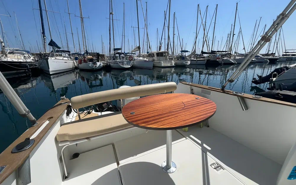 slider 6 Beneteau Antares 650 HB