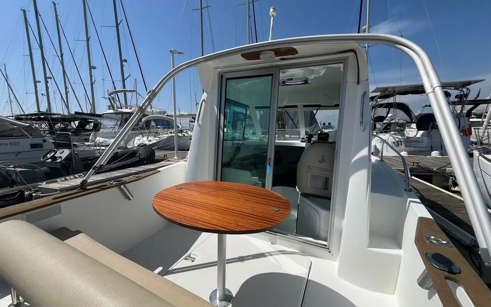 slider 7 Beneteau Antares 650 HB