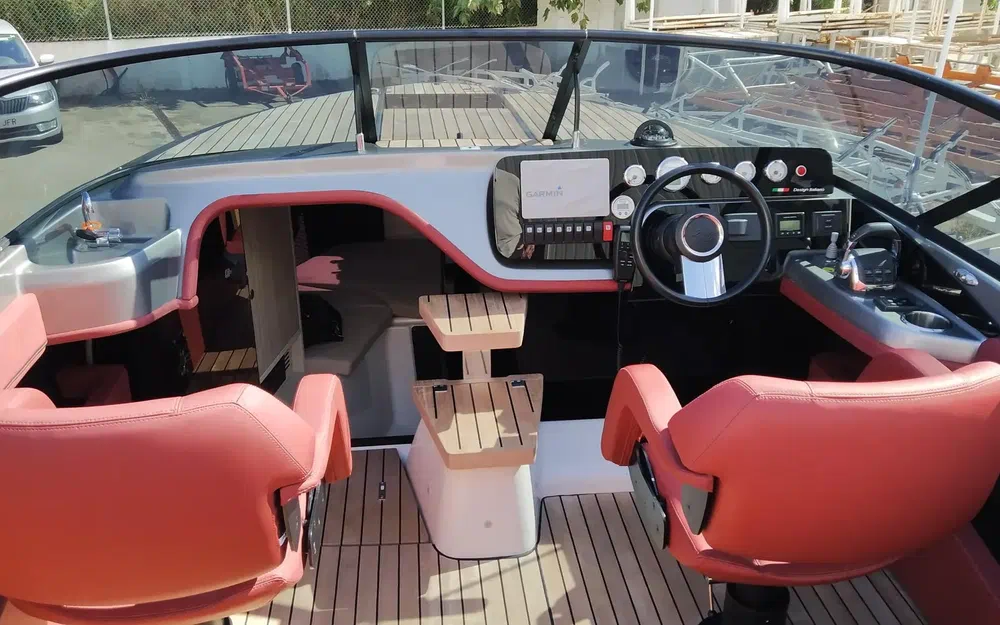 slider 13 Cranchi E 26 Classic