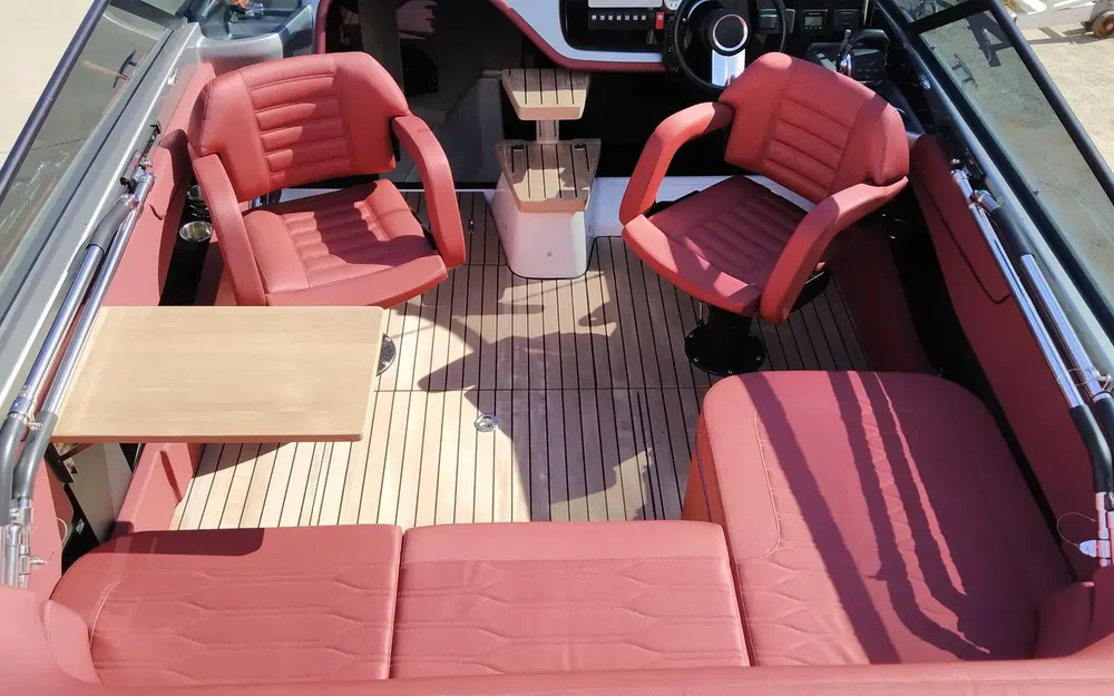 slider 18 Cranchi E 26 Classic