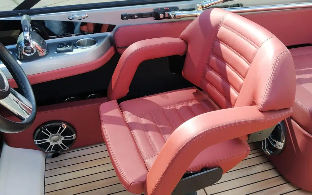 slider 15 Cranchi E 26 Classic