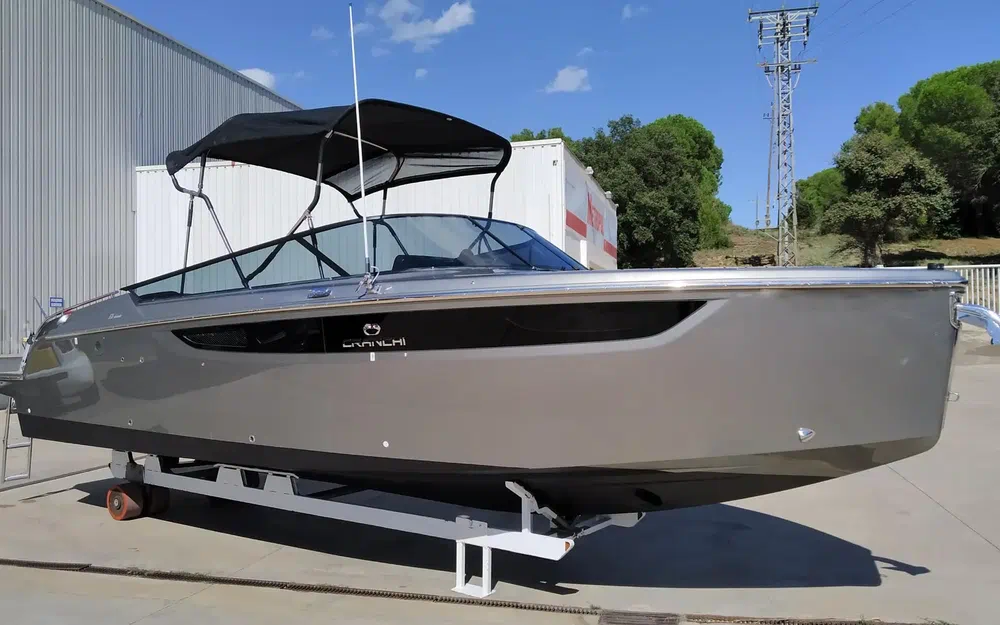 slider 7 Cranchi E 26 Classic