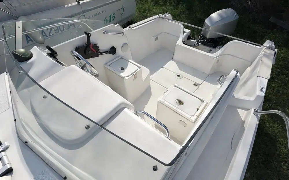 slider 3 Jeanneau Merry Fisher 530