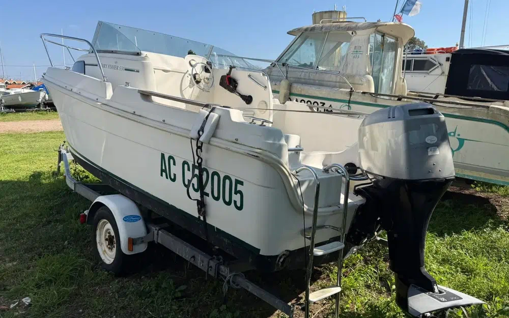 slider 1 Jeanneau Merry Fisher 530