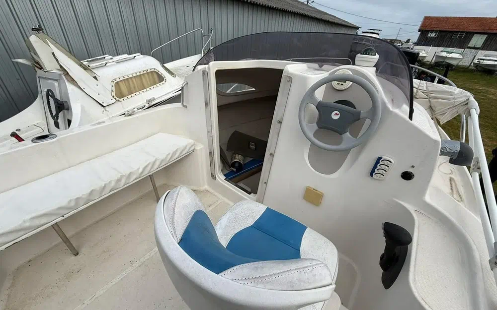 slider 5 Quicksilver 520 Flamingo