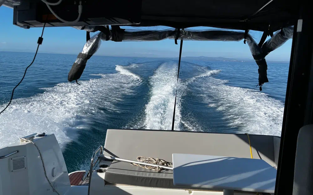 slider 9 Jeanneau Merry Fisher 895 Legend