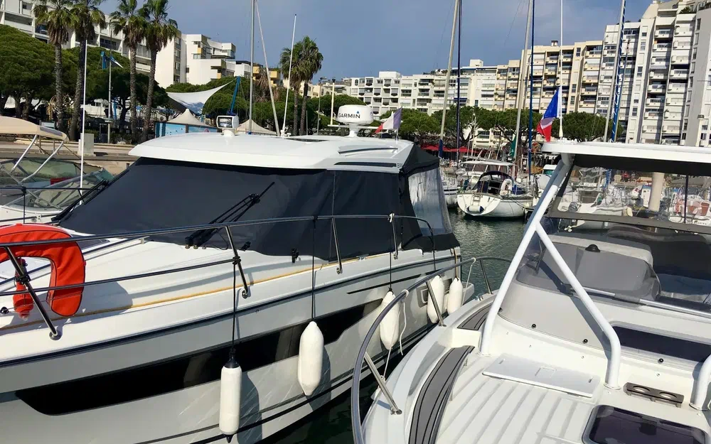 slider 5 Jeanneau Merry Fisher 895 Legend