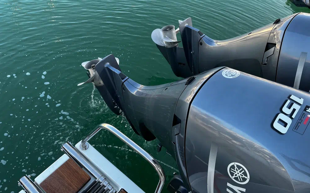 slider 7 Jeanneau Merry Fisher 895 Legend