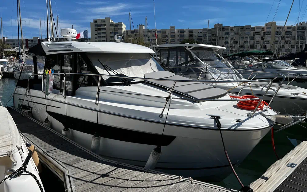 slider 8 Jeanneau Merry Fisher 895 Legend