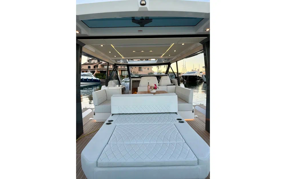 slider 2 Saxdor 400 GTO