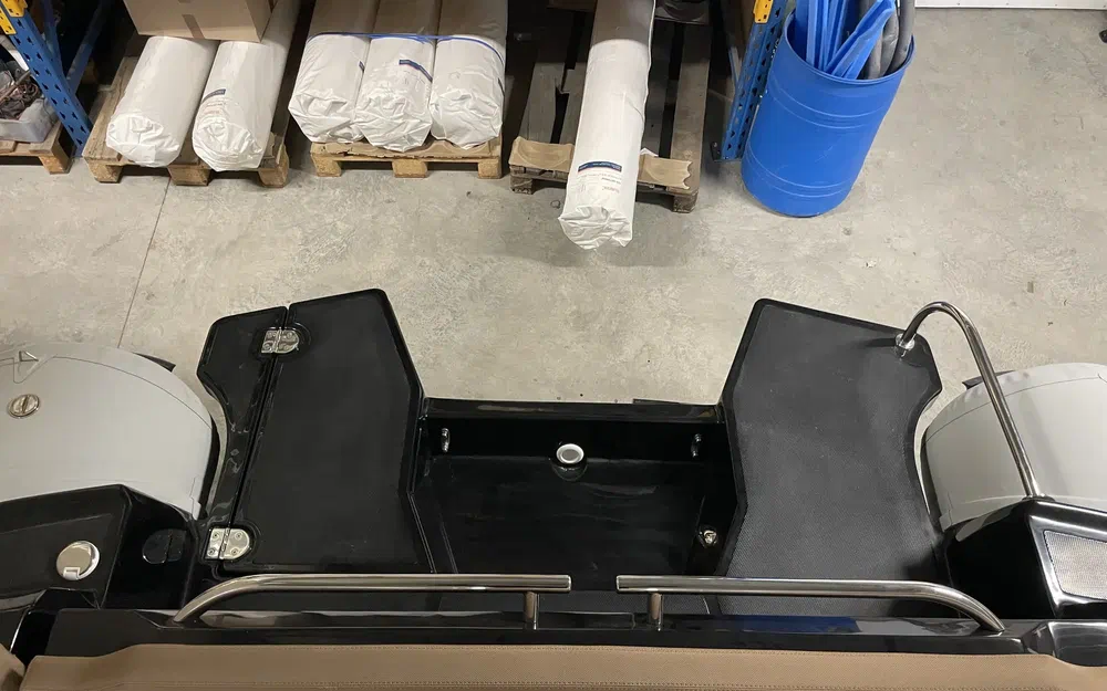 slider 12 Joker Boat Clubman 22 Plus