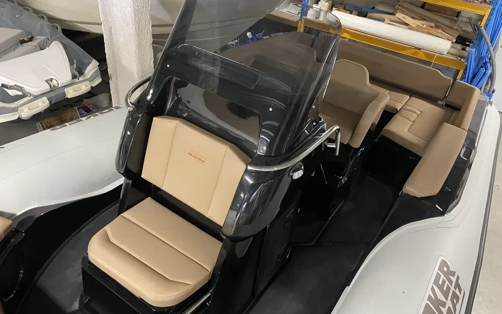 slider 6 Joker Boat Clubman 22 Plus