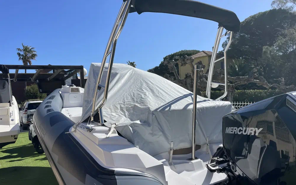 slider 11 Ranieri Cayman 23 Sport