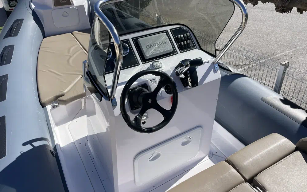 slider 4 Ranieri Cayman 23 Sport