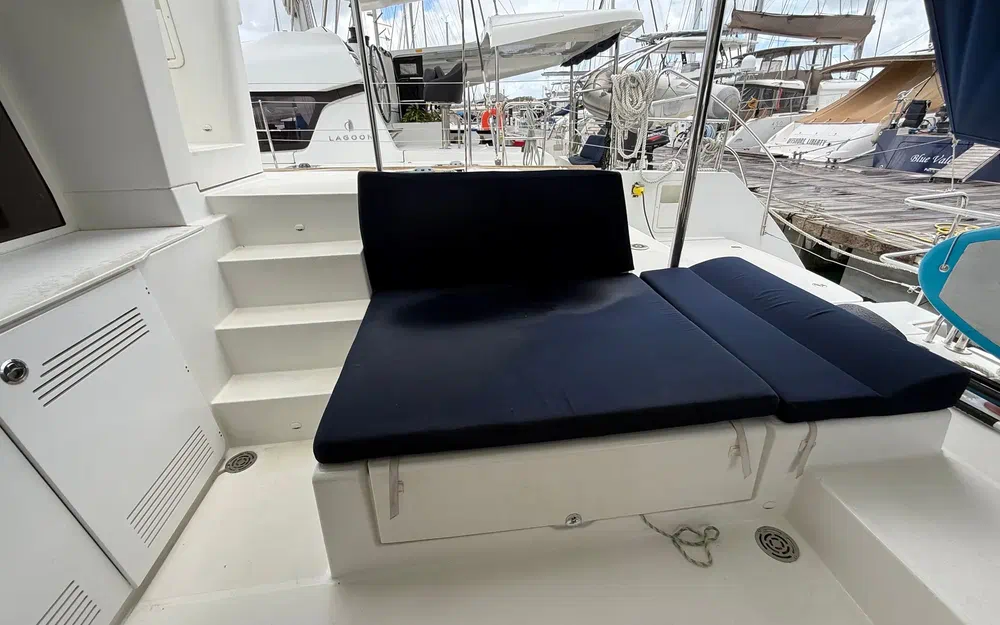 slider 27 Lagoon 450