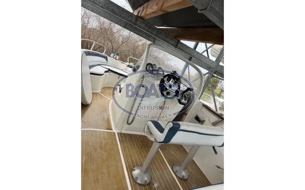 slider 4 Quicksilver 600 Commander