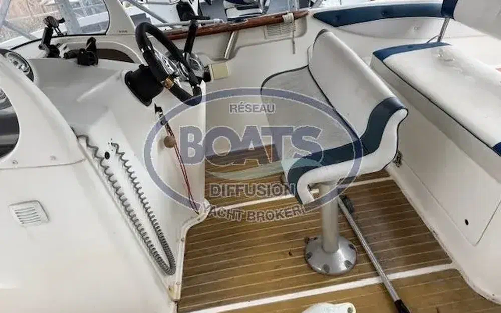 slider 5 Quicksilver 600 Commander