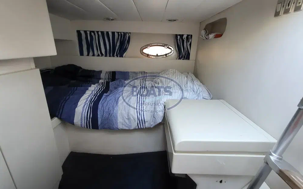 slider 13 Pershing 33