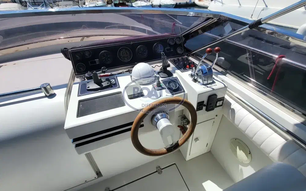 slider 4 Pershing 33