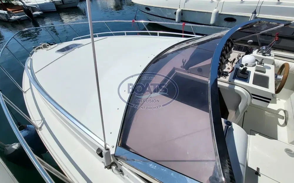 slider 5 Pershing 33