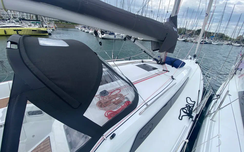 slider 11 Beneteau Oceanis 34.1