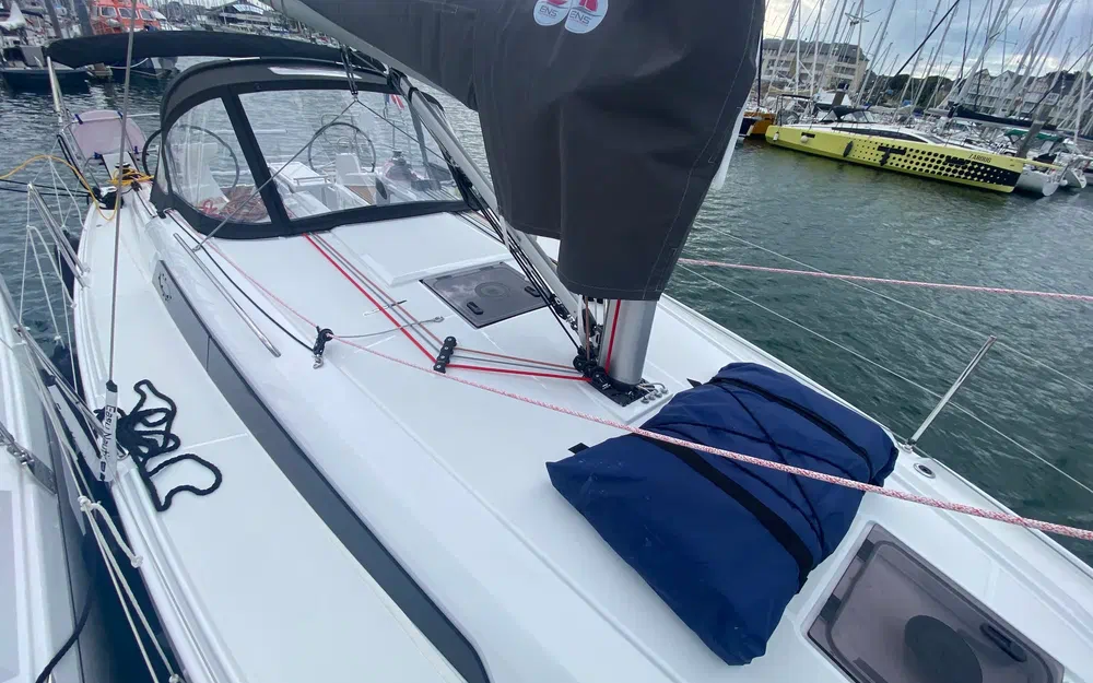 slider 12 Beneteau Oceanis 34.1