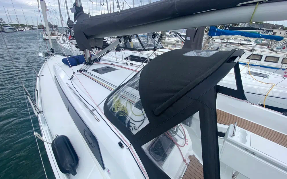slider 10 Beneteau Oceanis 34.1