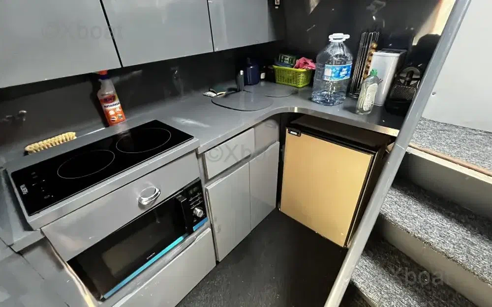 slider 9 Guy Couach 1201