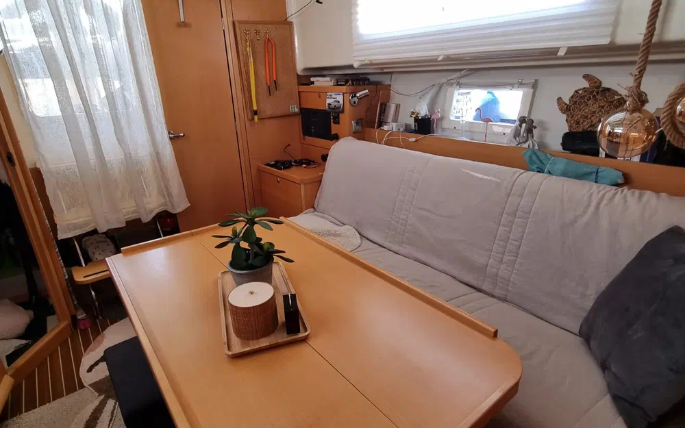 slider 15 Delphia 1080 Soley