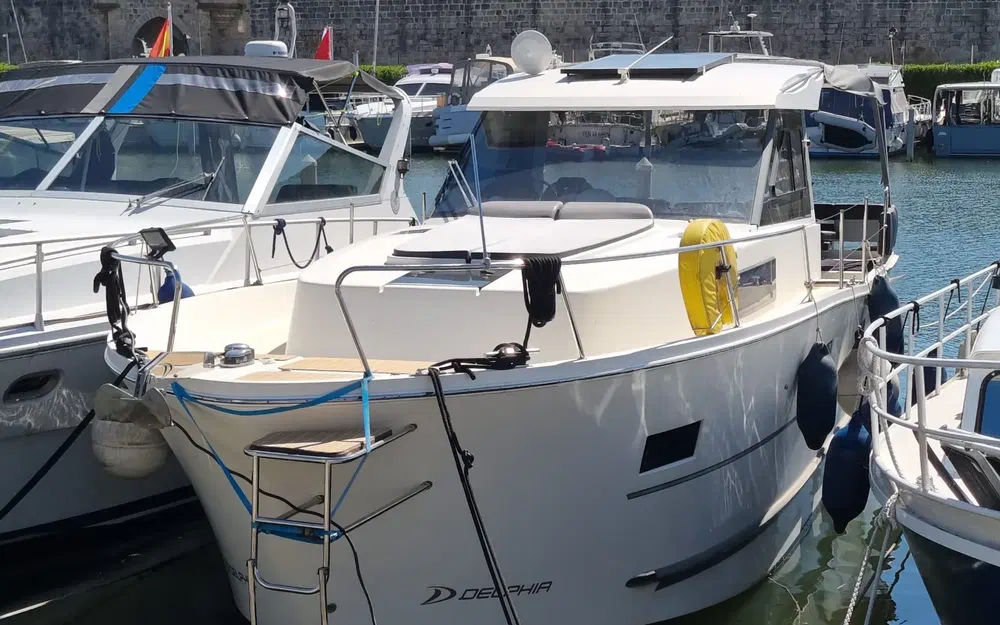 slider 0 Delphia 1080 Soley