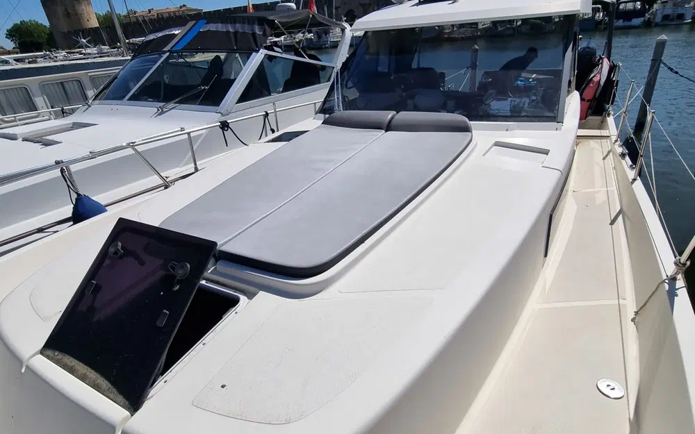 slider 3 Delphia 1080 Soley