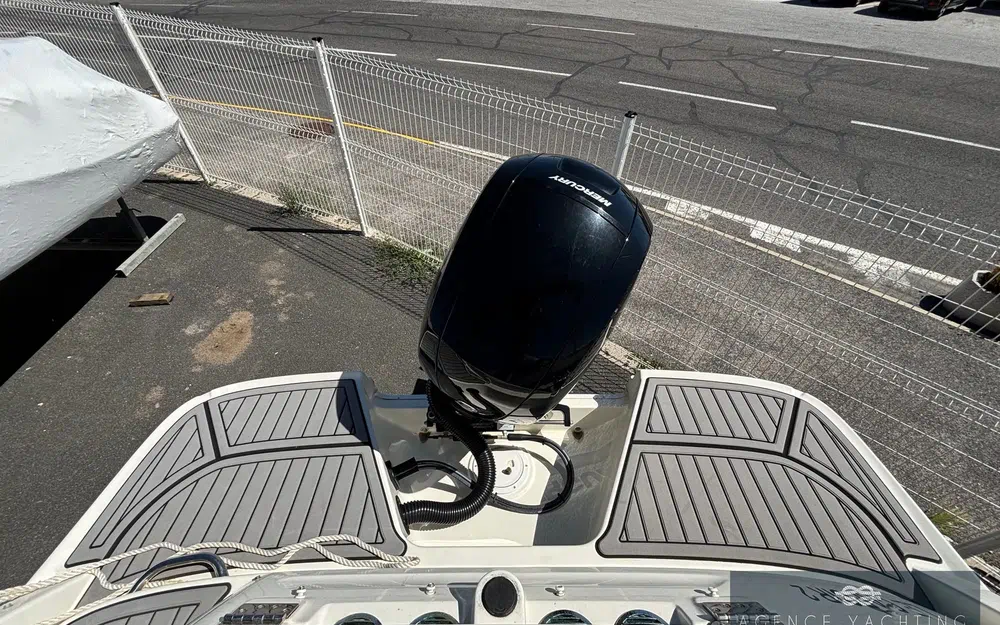 slider 10 Bayliner VR5 Cuddy OB