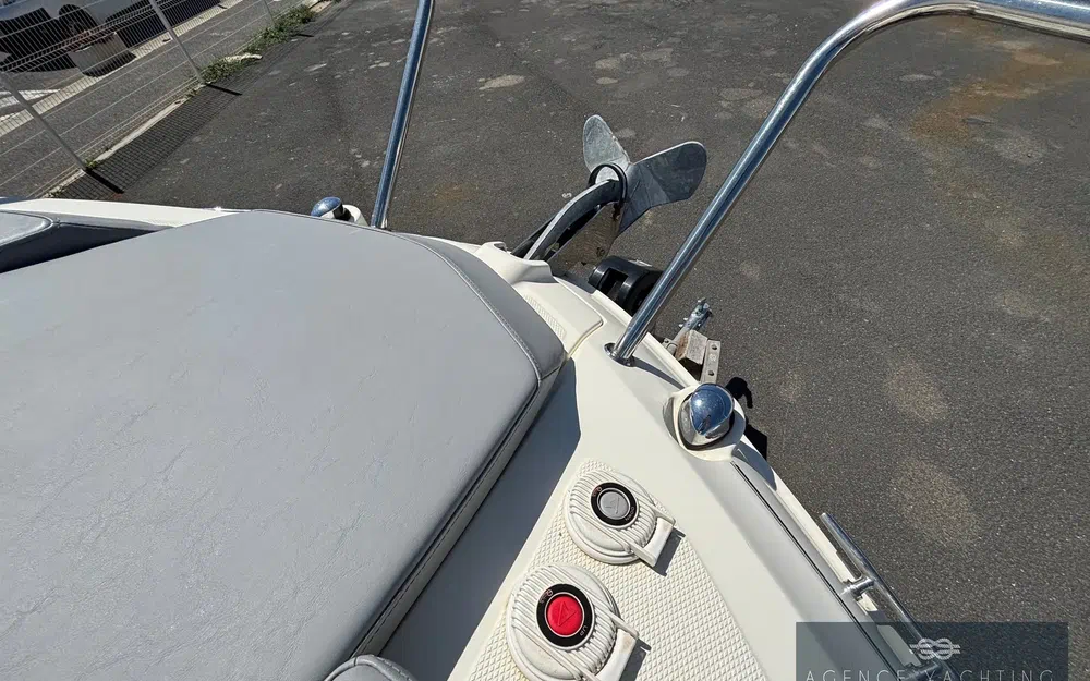 slider 16 Bayliner VR5 Cuddy OB