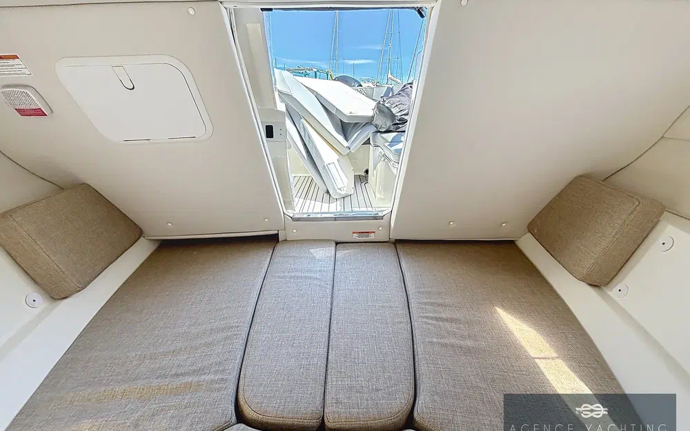 slider 19 Bayliner VR5 Cuddy OB