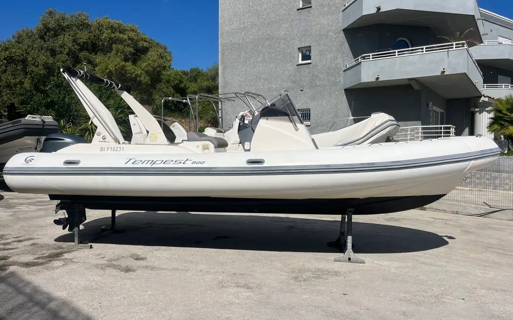 slider 8 Capelli Tempest 800