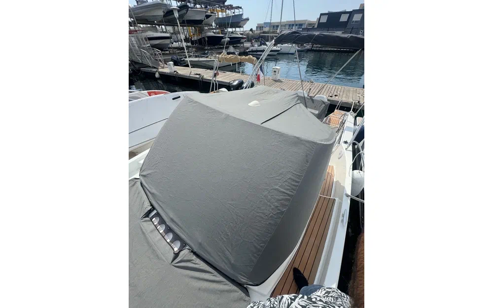 slider 16 Jeanneau Cap Camarat 9.0 WA
